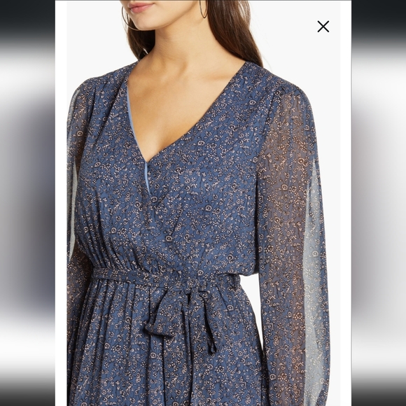 All In Favor Floral Wrap Front Long sleeve Midi Dress, Large - Picture 4 of 7